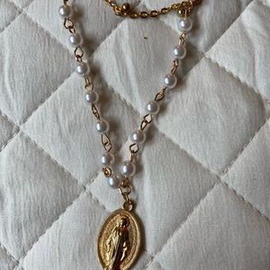 Layered Gold and Peal Necklace